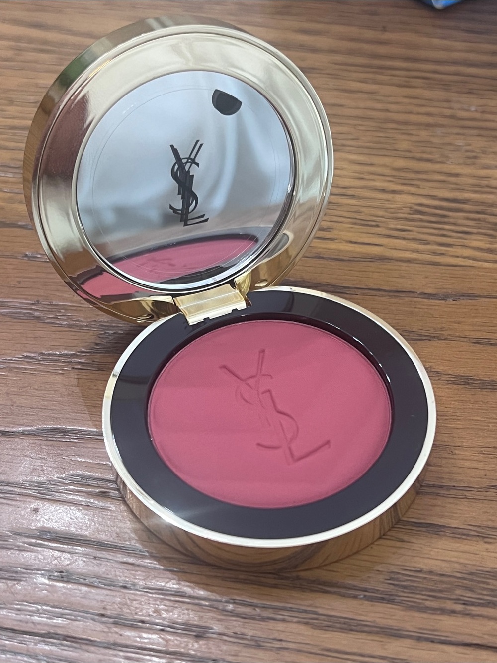 Yves Saint Laurent Make Me Blush Blurring Blush Color 54 NWT - Picture 5 of 8
